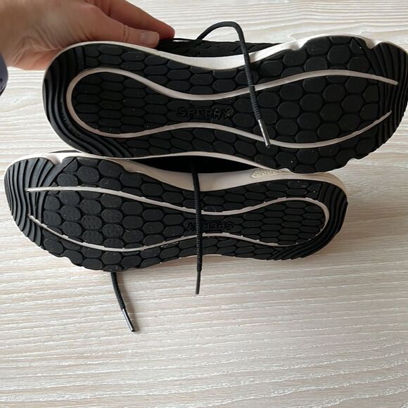 Sperry black athletic sneakers size 9.5 - Picture 12 of 12
